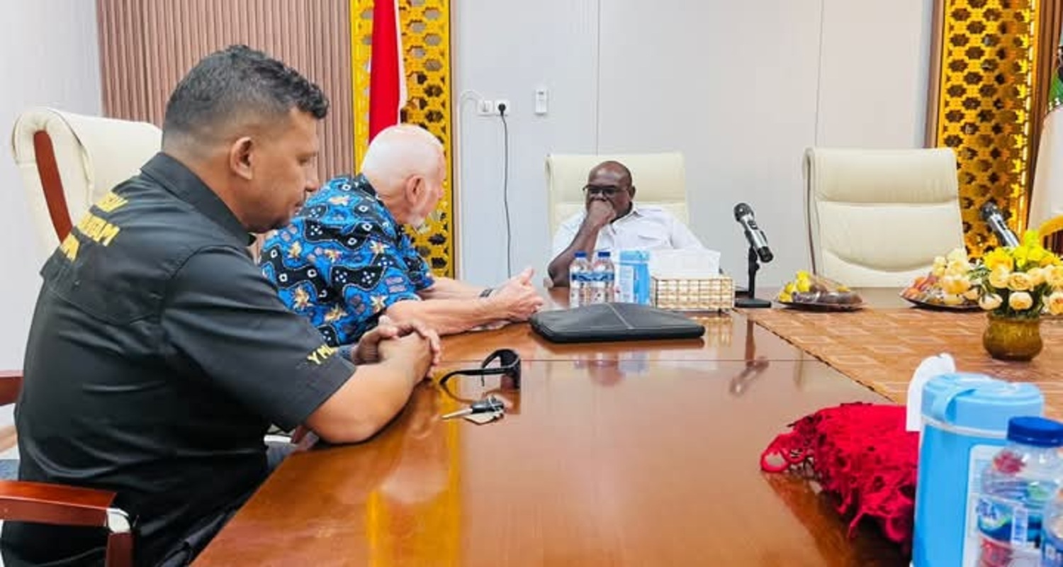 BLACK PEARL PAPUA FOUNDATION AND BLACK PEARL NETWORK AUSTRALIA DISCUSS DEVELOPMENT OF ENGLISH PROGRAM IN CENTRAL PAPUA