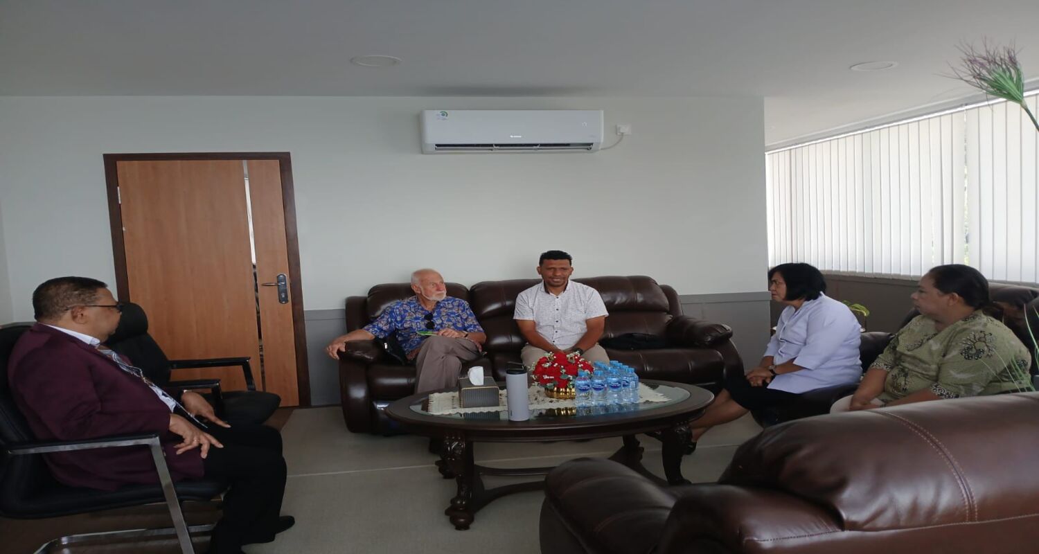 MEMBANGUN GENERASI PAPUA: PERTEMUAN YMHP DAN SINODE GKI FOKUS PADA BAHASA INGGRIS DAN RENCANA STRATEGIS SDM PAPUA